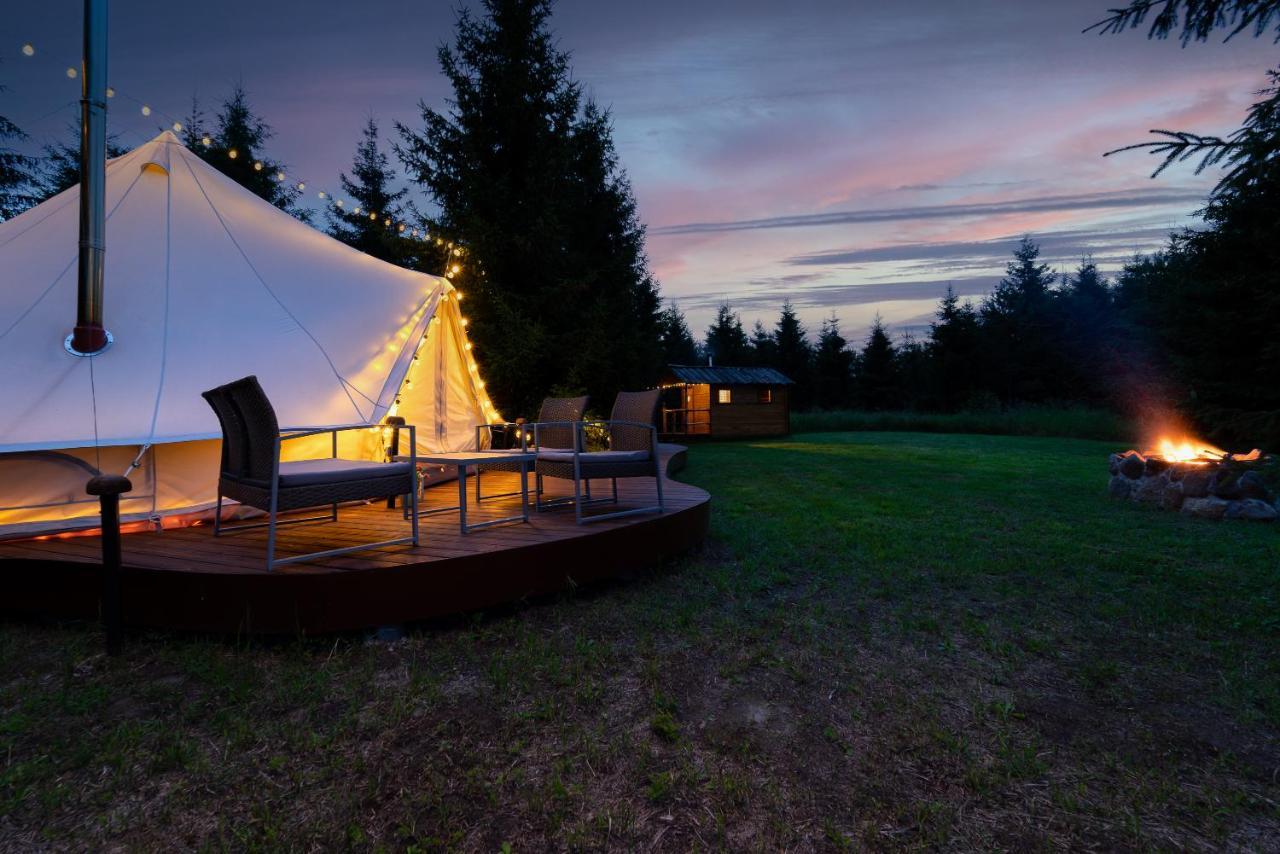 Kuusehaldja Glamping Hotel Kohila ภายนอก รูปภาพ